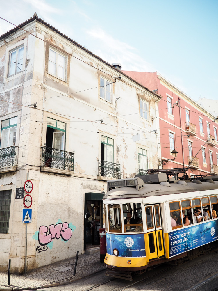Tram, Lissabon