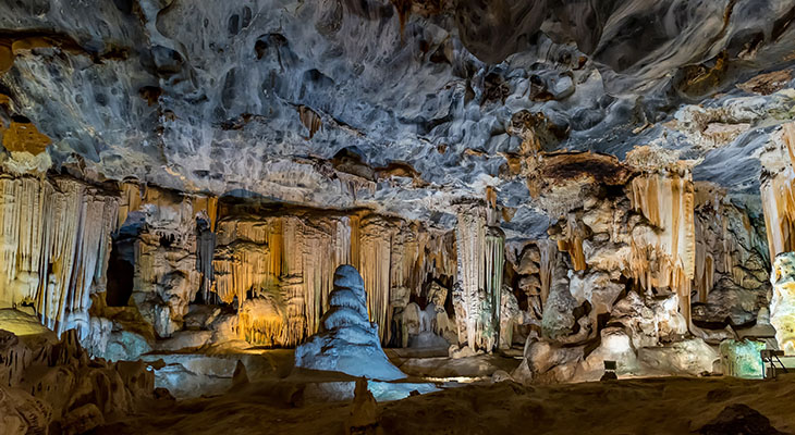 Cango Caves in Oudtshoorn