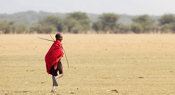 Lokale jongen in Arusha National Park