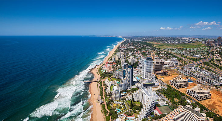 Strand en stad van Durban