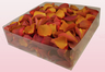 Envase de 2 litros con pétalos de rosa liofilizados de color naranja-amarillo.  